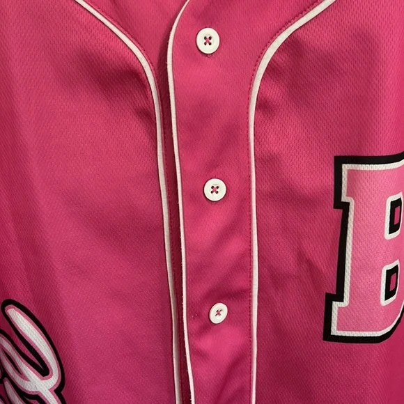 Malibu Barbie baseball shirt, size large - Picture 4 of 9
